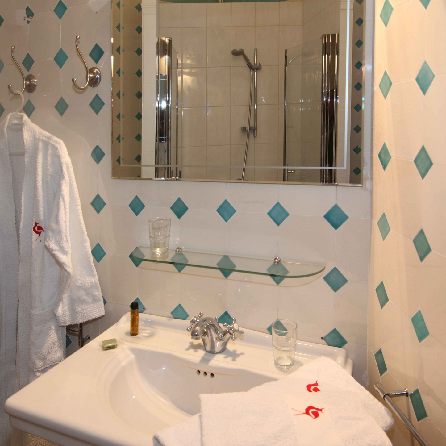 Alexander (1 to 2 people)